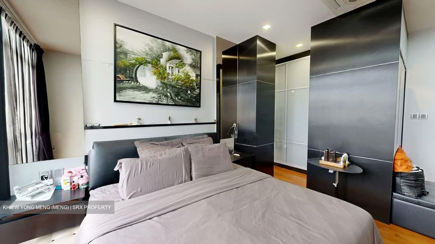Flower Road (D19), Semi-Detached #573745511